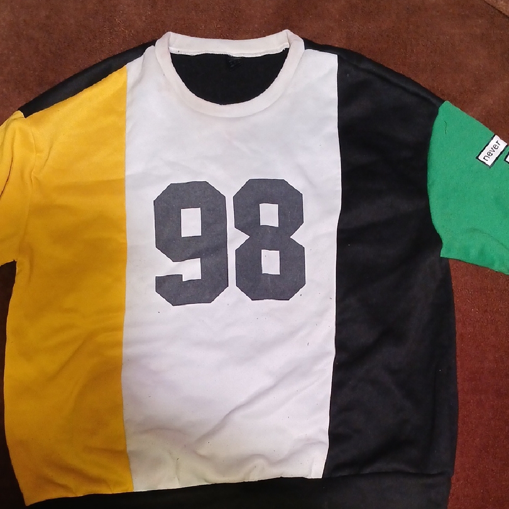 Rebels Multicolor Sweatshirt with Number 98